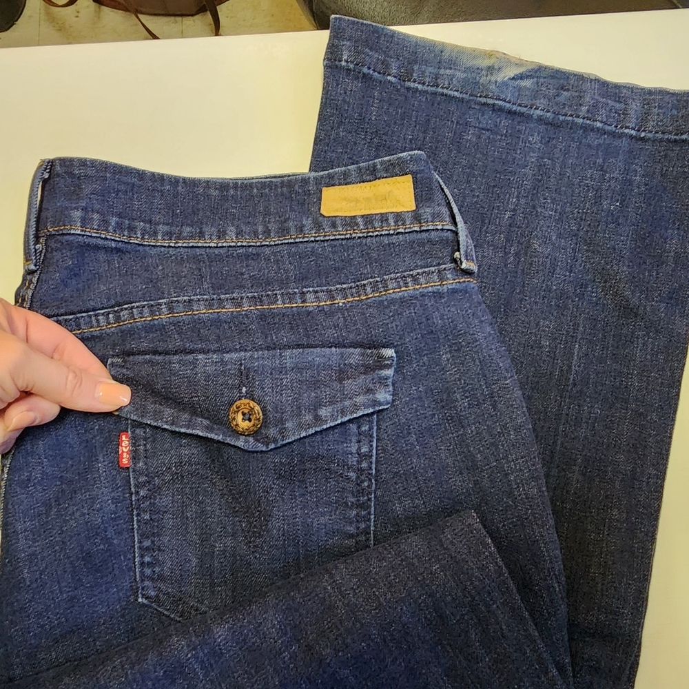 Levi's Women's 542 Dark Blue Flare Jeans